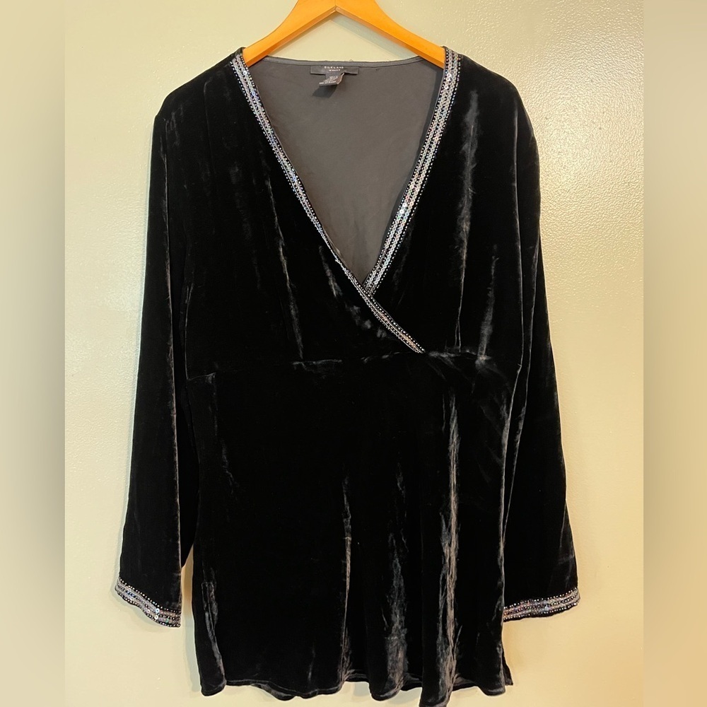 Silkland Woman 75% Silk Black Velvet  V Neck Wrap Long Bell Sleeve Tunic Top 2X